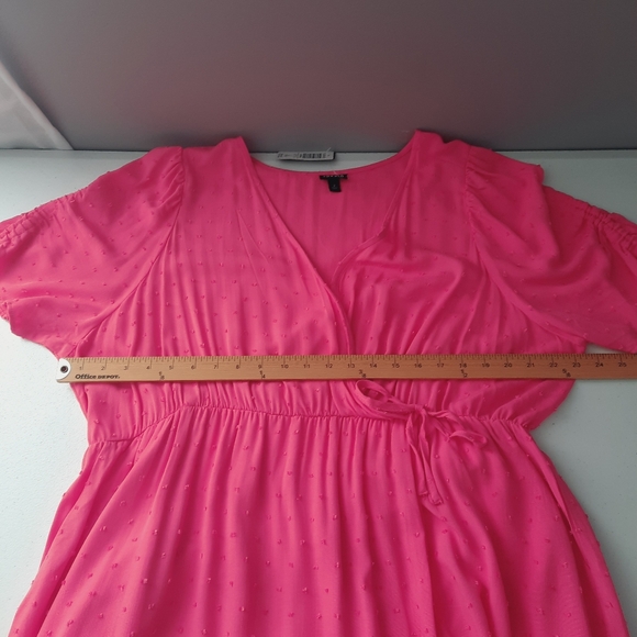 Torrid Midi Swiss Linen Surplice Dress in Honeysuckle size 2X - Picture 10 of 11